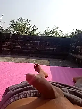 Snapshot of Tanker_95 chatting on December 15, 2024, 5:02 am Tanker 95 online show from December 15, 2024, 5:02 am