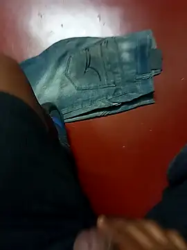 Snapshot of Tanker_95 chatting on January 11, 2025, 2:47 pm Tanker 95 online show from January 11, 2025, 2:47 pm