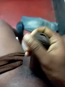 Snapshot of Tanker_95 chatting on January 11, 2025, 11:02 pm Tanker 95 online show from January 11, 2025, 11:02 pm