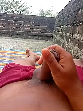 Snapshot of Tanker_95 chatting on February 2, 2025, 4:26 am Tanker 95 online show from February 2, 2025, 4:26 am