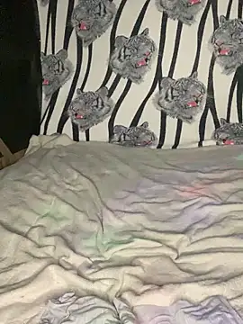 Romax2 online show from February 15, 2025, 8:54 pm