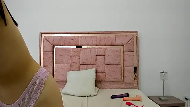 MAVIE IVANOVA online show from January 25, 2025, 1:54 am