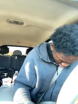 Festivitiesking1 online show from November 13, 2025, 3:55 pm