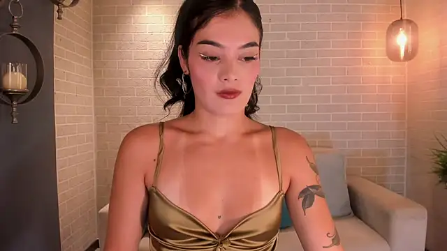 GiaFerrara online show from February 15, 2025, 7:06 pm