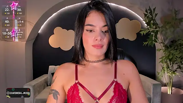 GiaFerrara online show from March 22, 2025, 8:04 pm