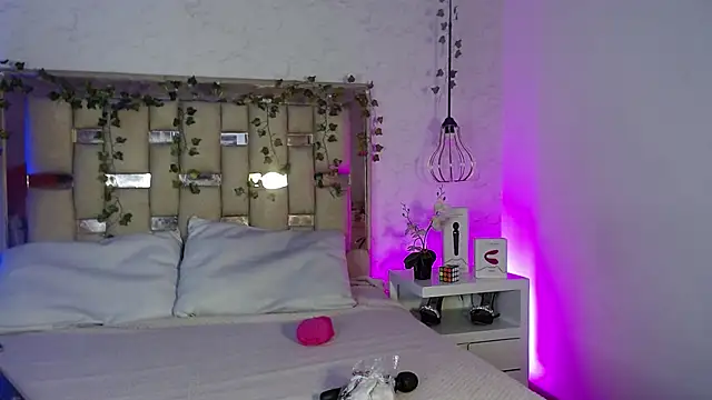 Snapshot of GigiVolkova chatting on November 27, 2025, 3:52 am GigiVolkova online show from November 27, 2025, 3:52 am