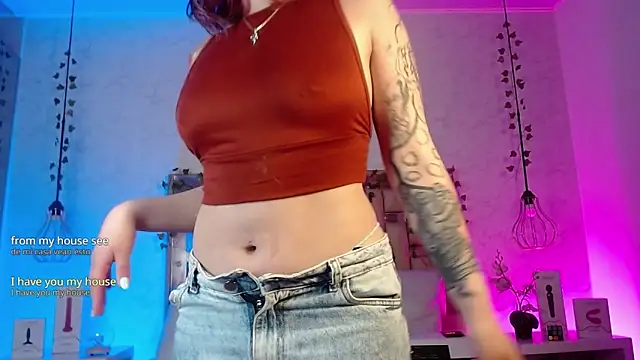 Snapshot of GigiVolkova chatting on December 5, 2025, 3:15 am GigiVolkova online show from December 5, 2025, 3:15 am