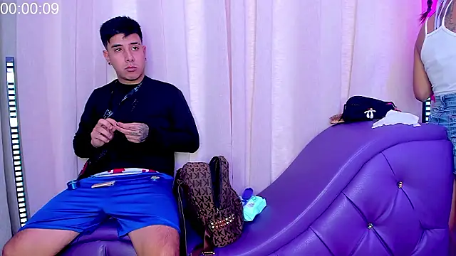 Yourslust  online show from February 20, 2026, 8:09 pm