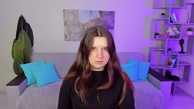 Snapshot of BonneyLove chatting on September 9, 2025, 5:23 pm BonneyLove online show from September 9, 2025, 5:23 pm