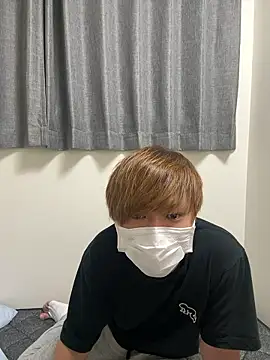 Snapshot of onimakura chatting on December 19, 2025, 10:22 am onimakura online show from December 19, 2025, 10:22 am