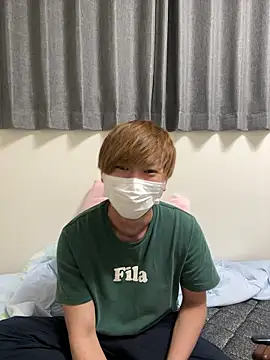 Snapshot of onimakura chatting on December 22, 2025, 10:45 am onimakura online show from December 22, 2025, 10:45 am