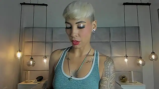 Snapshot of MiaMorgan_ chatting on February 8, 2025, 12:17 pm MiaMorgan online show from February 8, 2025, 12:17 pm