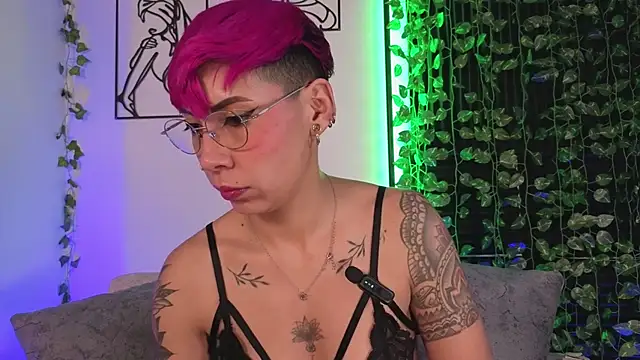 MiaMorgan  online show from February 22, 2026, 3:10 pm