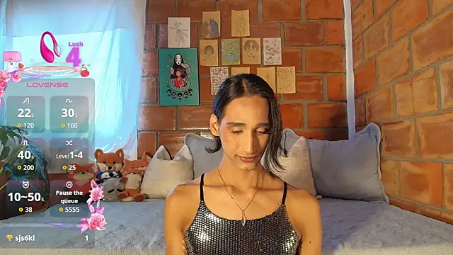 skyyfoxpraga online show from June 22, 2026, 6:16 pm