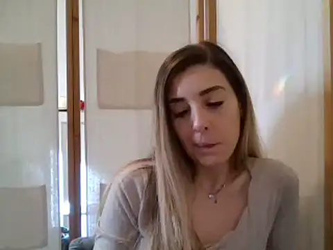 MissBella131 online show from January 24, 2025, 12:10 pm