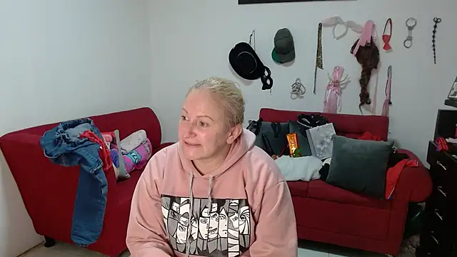 emperabigbootybigass online show from March 11, 2026, 12:22 pm