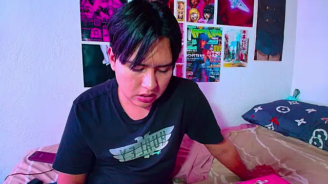 shinji-18 online show from February 25, 2025, 10:18 pm