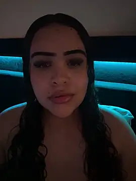 iTrapXXXBACKUP online show from April 22, 2026, 4:59 am