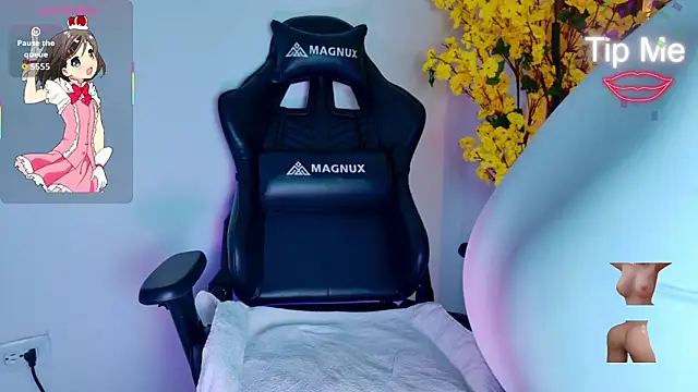 Snapshot of LizSheibaum chatting on March 17, 2026, 7:17 pm LizSheibaum online show from March 17, 2026, 7:17 pm