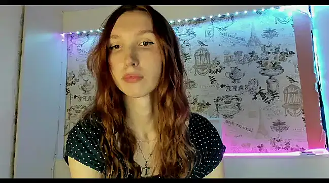 LisaIcon online show from January 20, 2025, 1:00 pm