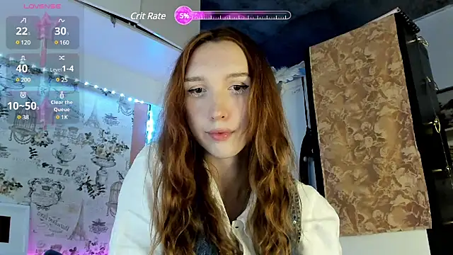 LisaIcon online show from March 20, 2025, 10:51 pm