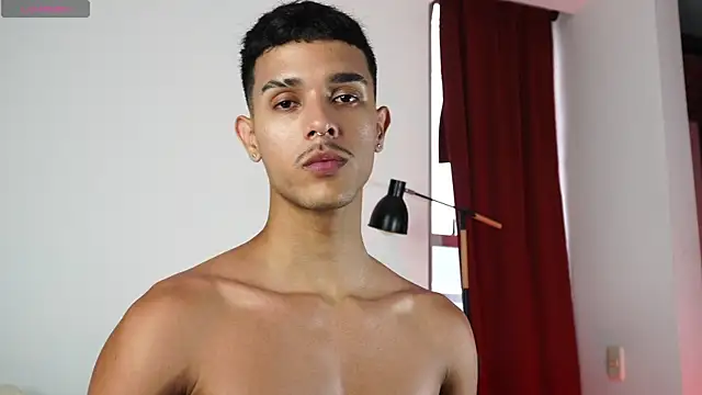 Snapshot of Busterspinter chatting on February 20, 2026, 10:43 pm Busterspinter online show from February 20, 2026, 10:43 pm