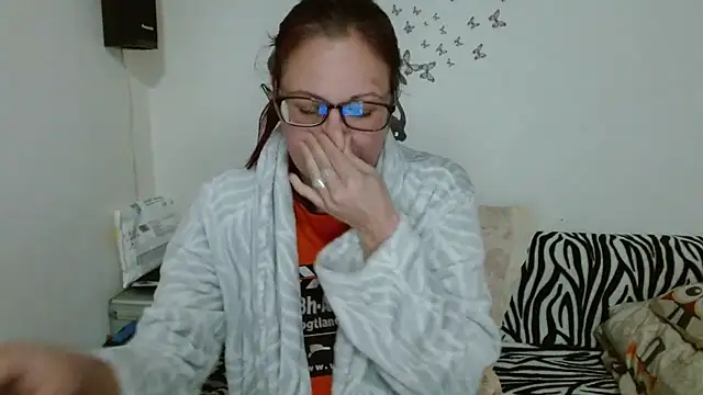 LadyHellene online show from February 4, 2026, 5:30 pm