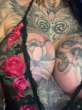 MeganWitch online show from June 19, 2026, 5:01 am
