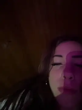 Snapshot of Katherinabby33 chatting on February 12, 2025, 5:37 pm Katherinabby33 online show from February 12, 2025, 5:37 pm