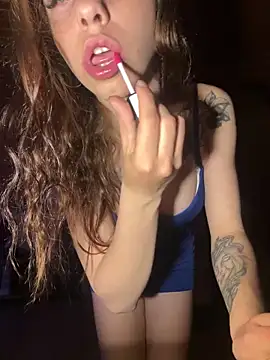 Snapshot of Katherinabby33 chatting on March 16, 2025, 5:07 pm Katherinabby33 online show from March 16, 2025, 5:07 pm