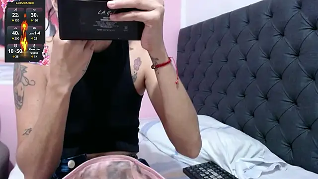 Snapshot of _candy_jade_ chatting on February 5, 2025, 11:44 am candy jade online show from February 5, 2025, 11:44 am