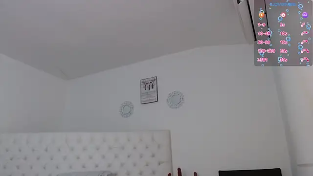 Snapshot of _candy_jade_ chatting on October 30, 2025, 12:17 pm candy jade online show from October 30, 2025, 12:17 pm