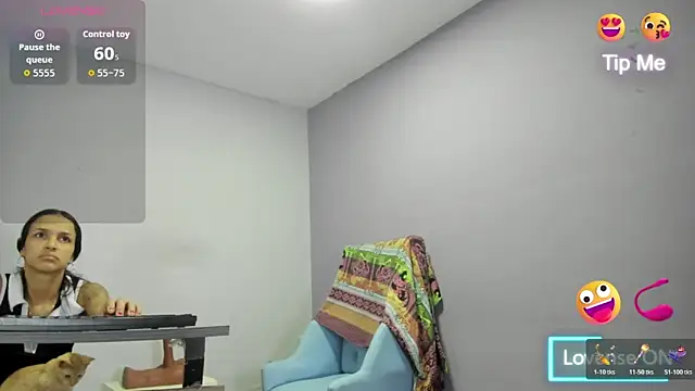 Snapshot of _candy_jade_ chatting on November 15, 2025, 11:18 am candy jade online show from November 15, 2025, 11:18 am