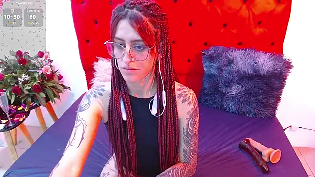 Sofi F w online show from February 18, 2025, 1:32 am