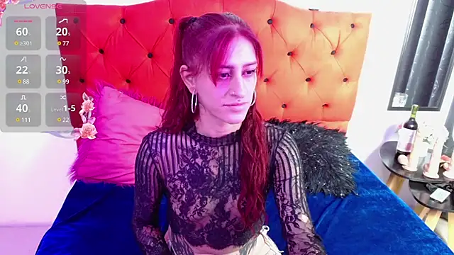 Sofi F w online show from March 18, 2025, 12:38 am