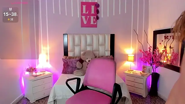 Andy Gamboa online show from April 10, 2026, 12:32 pm