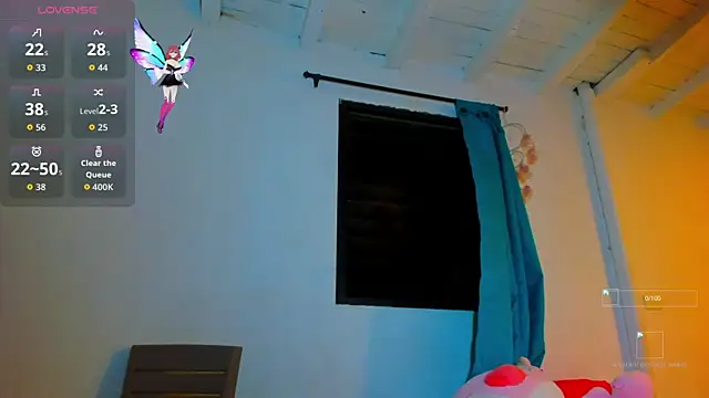 miavalentinaaa online show from November 20, 2025, 1:28 am