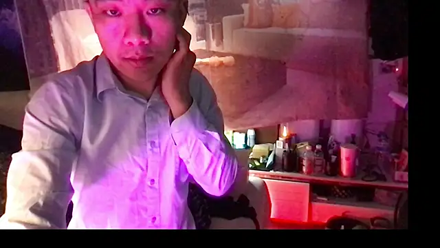 ex199212 online show from March 9, 2025, 5:49 pm