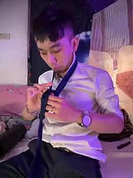 ex199212 online show from March 12, 2025, 4:35 pm