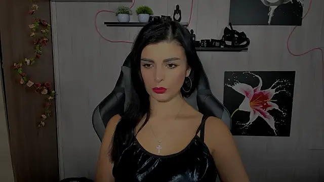 KayWuds online show from December 6, 2024, 1:00 pm