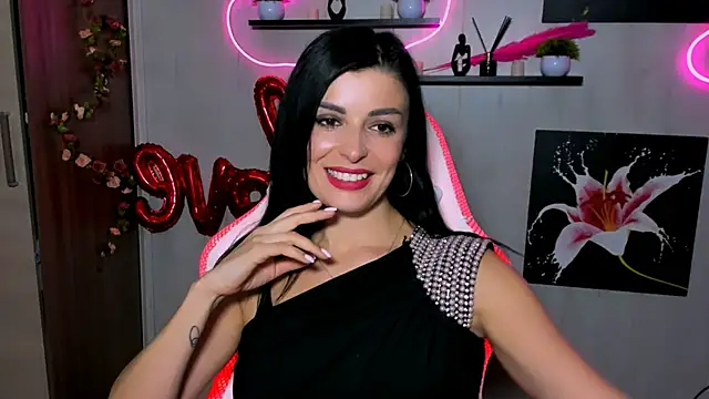 KayWuds online show from March 7, 2025, 5:17 pm