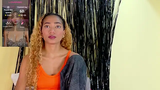 Charlotte Love10 online show from April 18, 2026, 7:58 pm