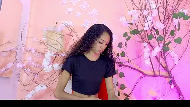 Snapshot of Charlotte_Love10 chatting on July 15, 2026, 7:30 pm Charlotte Love10 online show from July 15, 2026, 7:30 pm