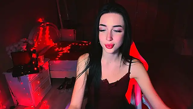 lovely desire online show from October 4, 2025, 4:38 pm