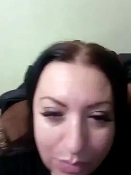 Snapshot of Veronica-Celie chatting on December 24, 2024, 10:28 pm Veronica-Celie online show from December 24, 2024, 10:28 pm