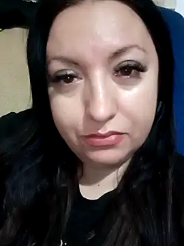 Snapshot of Veronica-Celie chatting on December 26, 2024, 1:54 pm Veronica-Celie online show from December 26, 2024, 1:54 pm