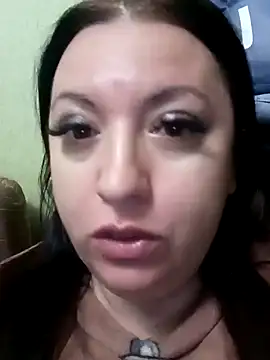 Snapshot of Veronica-Celie chatting on December 31, 2024, 3:42 pm Veronica-Celie online show from December 31, 2024, 3:42 pm