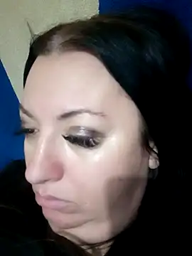 Snapshot of Veronica-Celie chatting on December 31, 2024, 6:57 pm Veronica-Celie online show from December 31, 2024, 6:57 pm