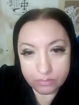 Snapshot of Veronica-Celie chatting on January 1, 2025, 2:20 pm Veronica-Celie online show from January 1, 2025, 2:20 pm