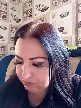 Snapshot of Veronica-Celie chatting on January 3, 2025, 11:25 am Veronica-Celie online show from January 3, 2025, 11:25 am